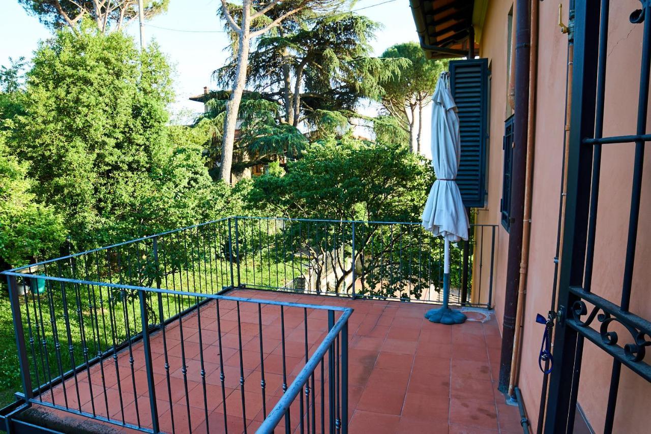 Chic Apt In Villa - Dolcevita Holiday Florenz Exterior foto