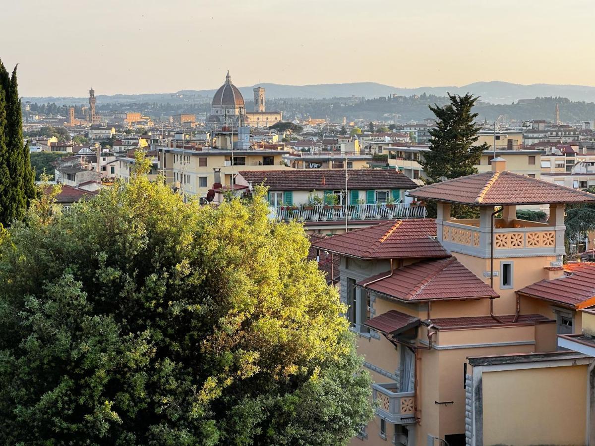 Chic Apt In Villa - Dolcevita Holiday Florenz Exterior foto