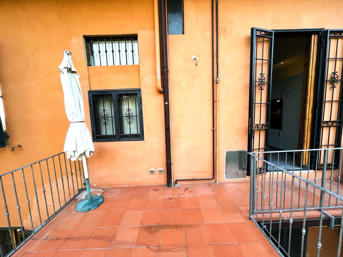 Chic Apt In Villa - Dolcevita Holiday Florenz Exterior foto