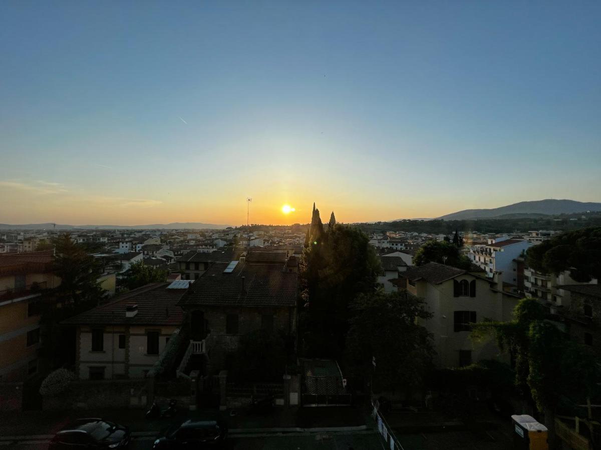 Chic Apt In Villa - Dolcevita Holiday Florenz Exterior foto