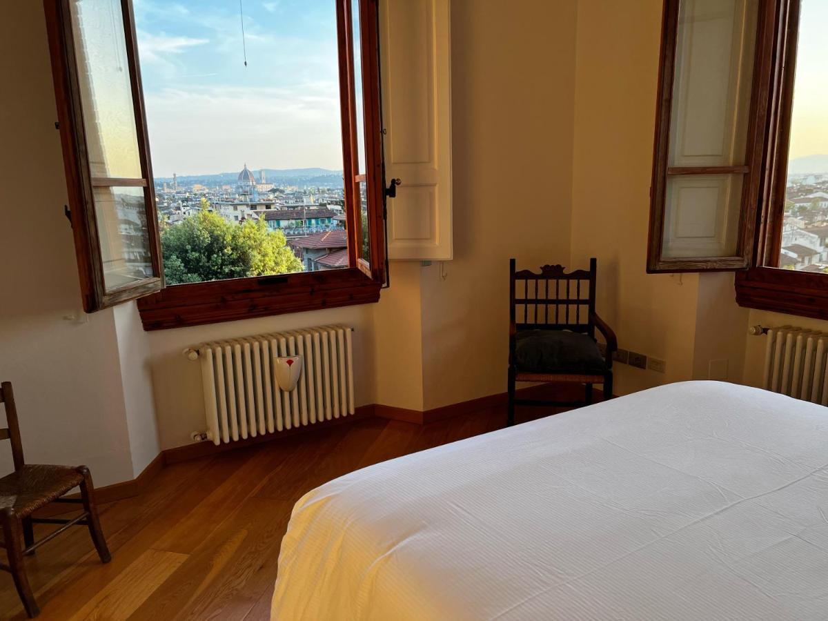 Chic Apt In Villa - Dolcevita Holiday Florenz Exterior foto
